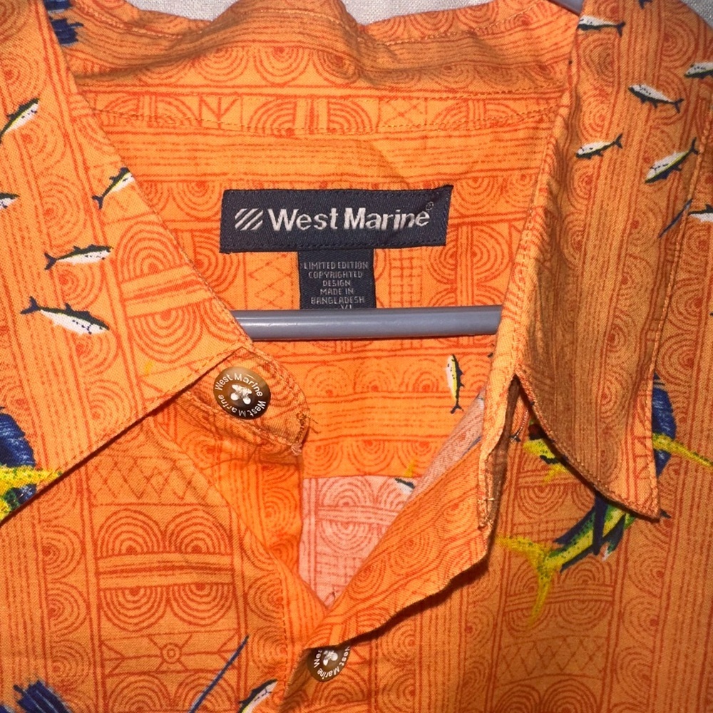 West Marine Men's Shirt Button Front Orange Size XL Fish S/S Limited Edition - Picture 4 of 7